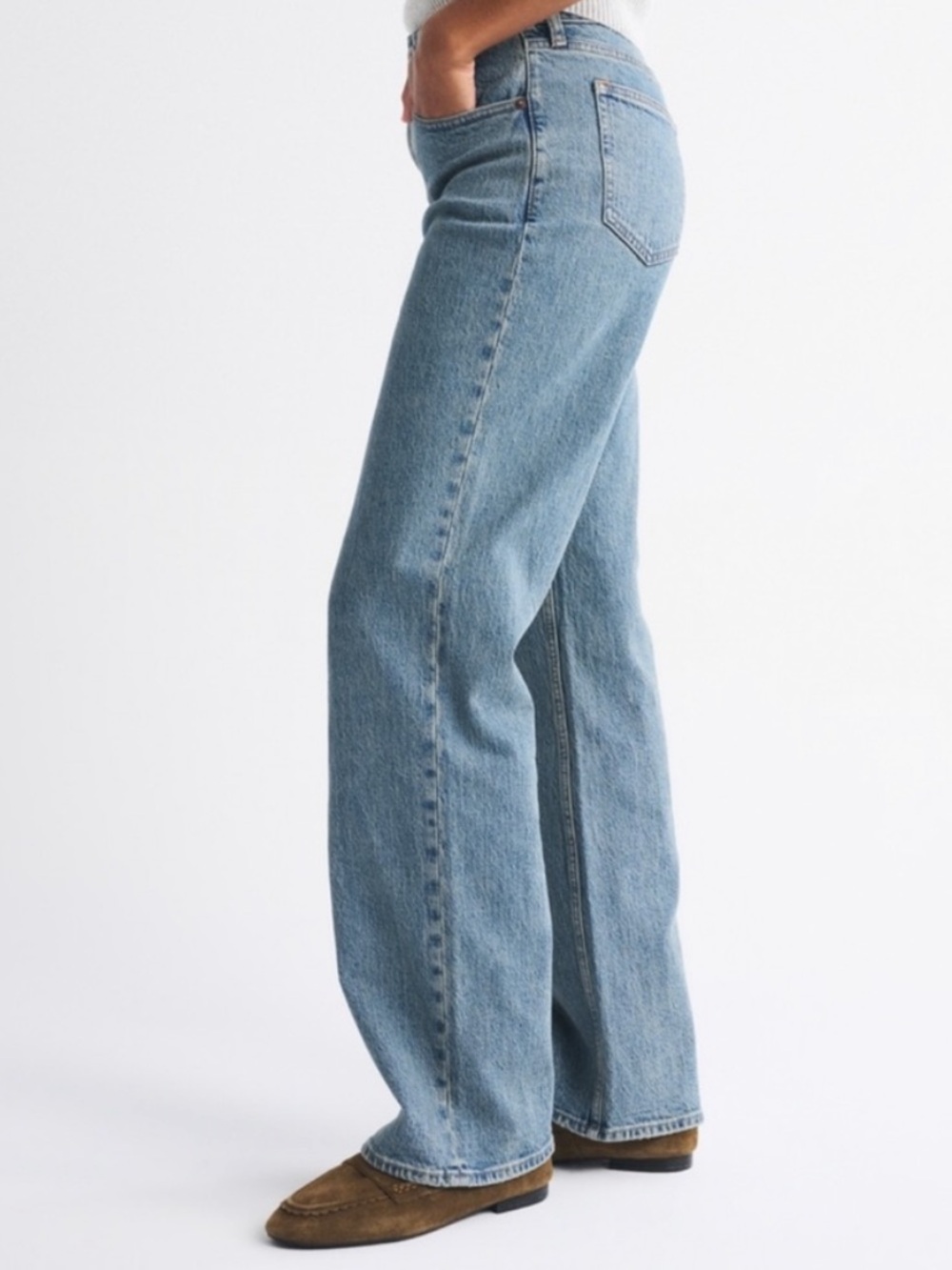 Abercrombie & Fitch Curve Love High Rise 90s Relaxed Jeans . 26 short - Picture 2 of 8